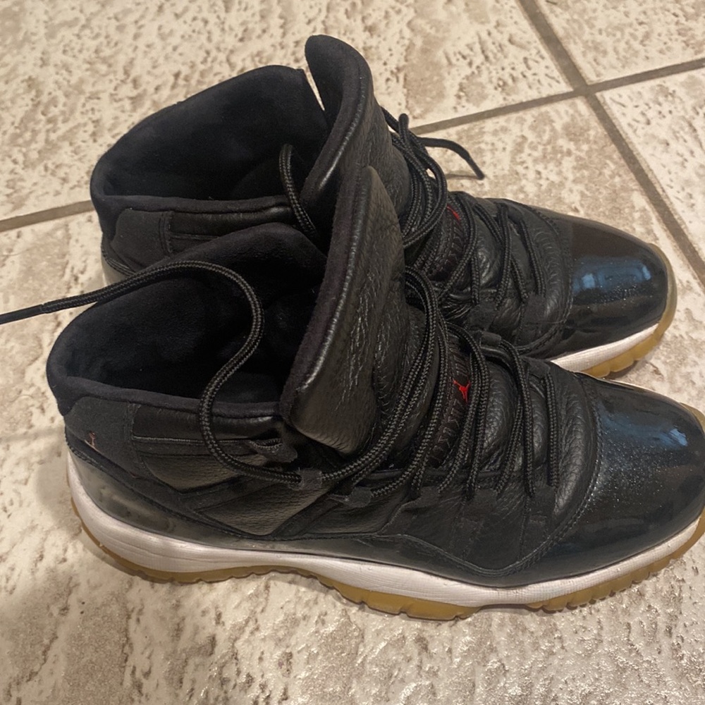 Jordan 11 - Picture 3 of 3
